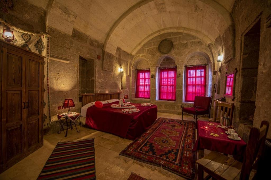 Kapadokya Ihlara Konaklari Antik Gelveri Konagi Guzelyurt Buitenkant foto