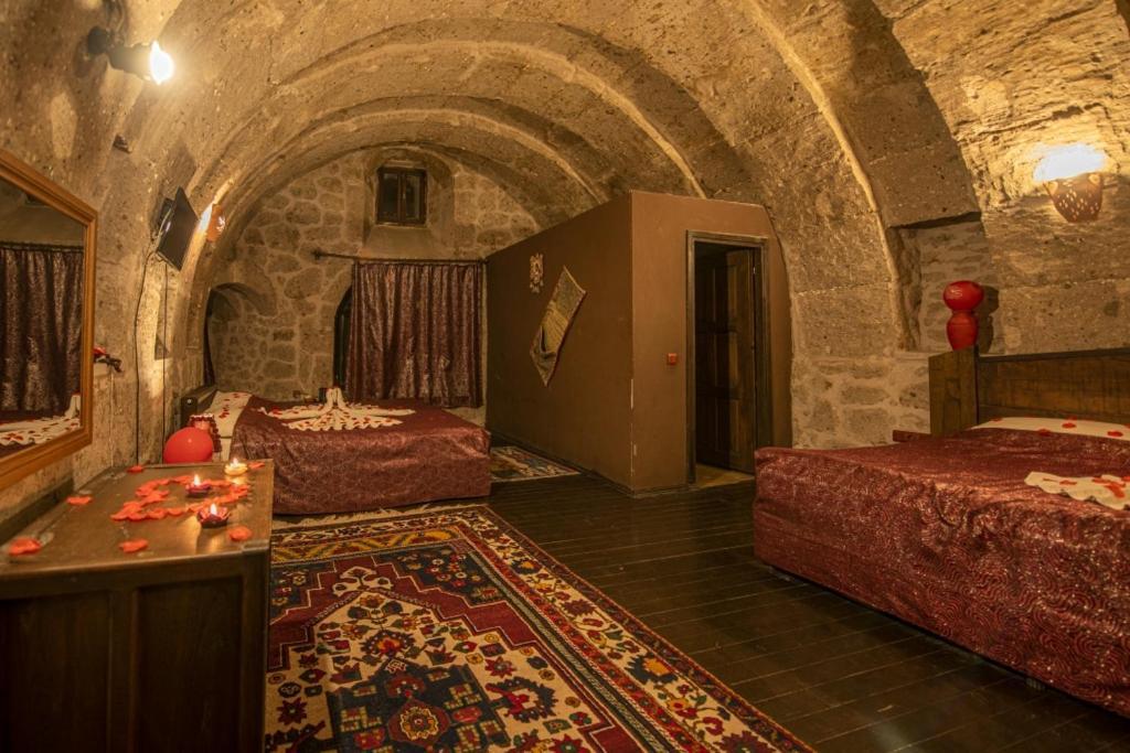 Kapadokya Ihlara Konaklari Antik Gelveri Konagi Guzelyurt Buitenkant foto