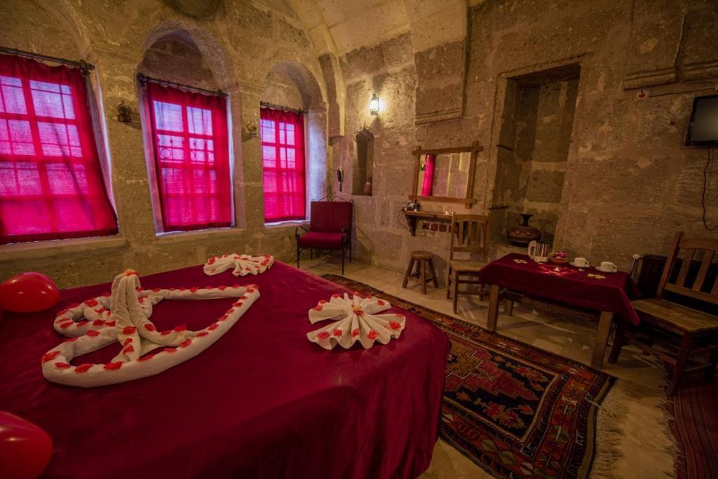 Kapadokya Ihlara Konaklari Antik Gelveri Konagi Guzelyurt Buitenkant foto